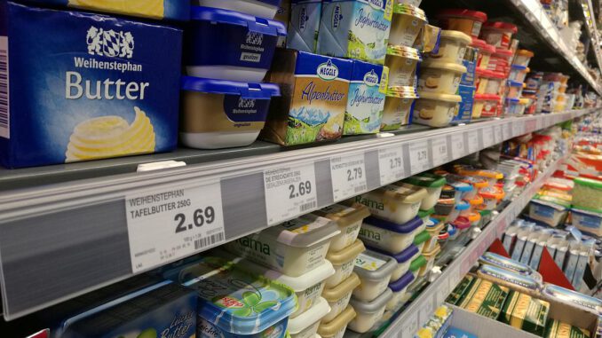 Butter in einem Supermarkt, über dts Nachrichtenagentur