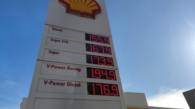 Shell-Tankstelle im Oktober 2021, über dts Nachrichtenagentur